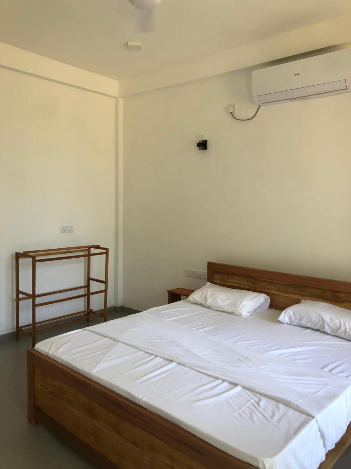 Hiri Fortress Dickwella Room photo